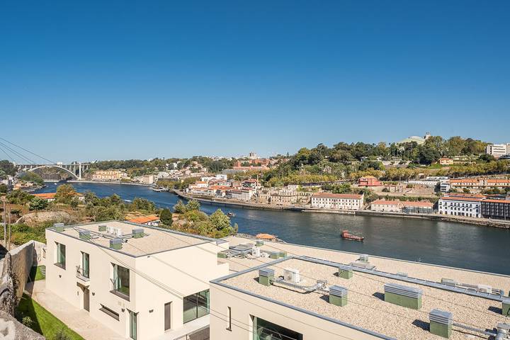 Apartamento de férias para 4 pessoas, com varanda em Vila Nova de Gaia