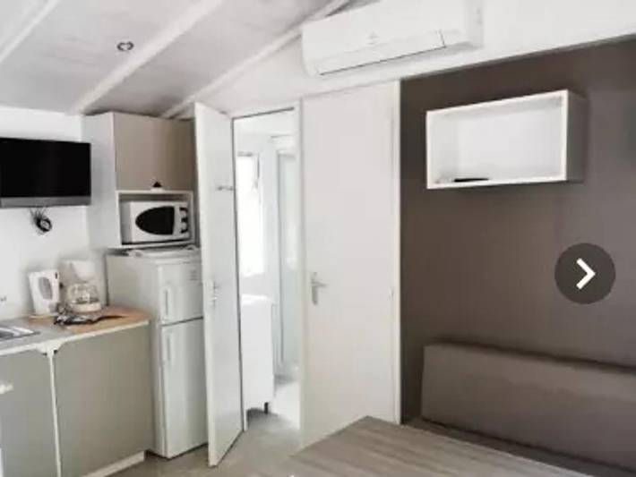 Mobil home pour 4 personnes, avec bassin pour enfant à Beaurecueil - 3