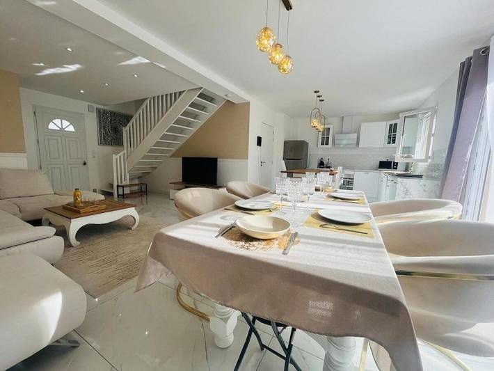 Casa de vacaciones para 8 personas, con vistas y terraza - 1
