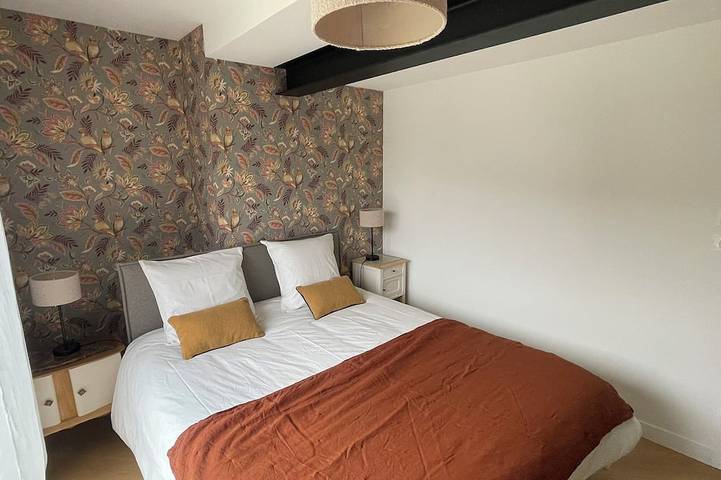 Ganze Wohnung, Neue 80 m² Wohnung mit Garten, ruhig, fußläufig zum Hafen, Stadien und Geschäften in Vannes, Côte des Mégalithes