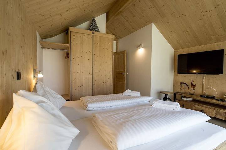Wellness chalet Bell a Mur mit Außensauna & Blick auf das Skigebiet Kreischberg in Murau, Murau (Kreischberg)