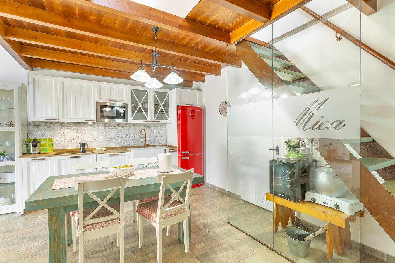 'Casa Mica' con vistas a la montaña, Wi-Fi y aire acondicionado in Vega de San Mateo, Gran Canaria Norte