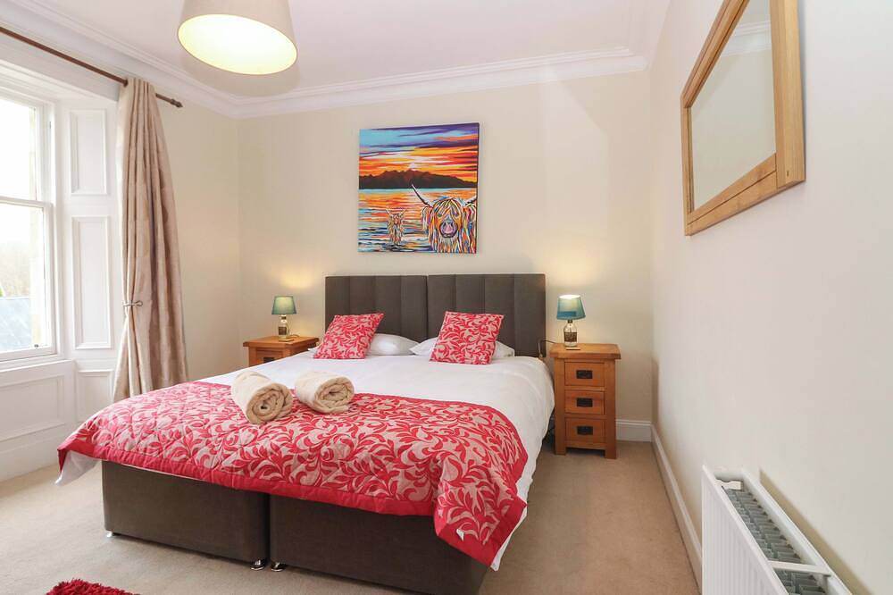Tayview, pet friendly, luxury holiday cottage, with hot tub in Killin in Killin, Stirling und Umgebung
