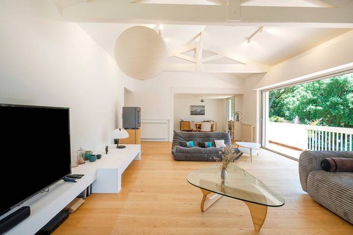 Location de vacances pour 8 personnes, avec jardin dans Plage De La Graviere Hossegor - 3