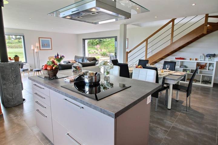 Gîte pour 6 personnes, avec terrasse et jardin dans Buguélès - 4