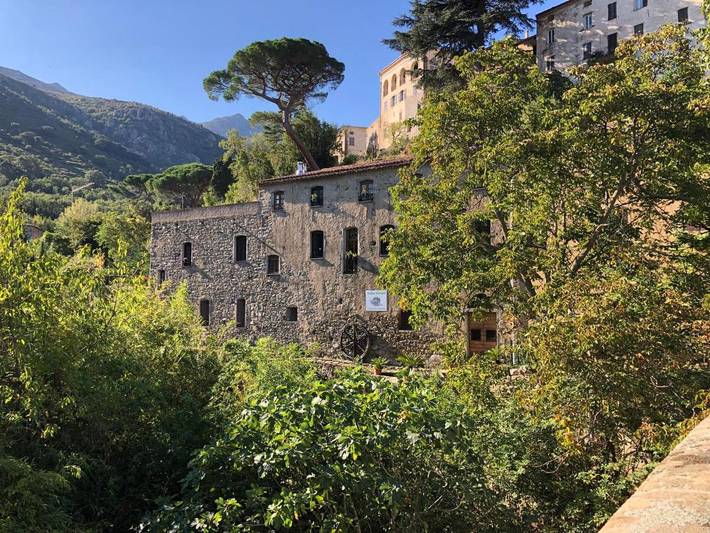 Gîte pour 3 personnes, avec Terrasse et Jardin ainsi que Piscine et Vue à Ville-di-Paraso