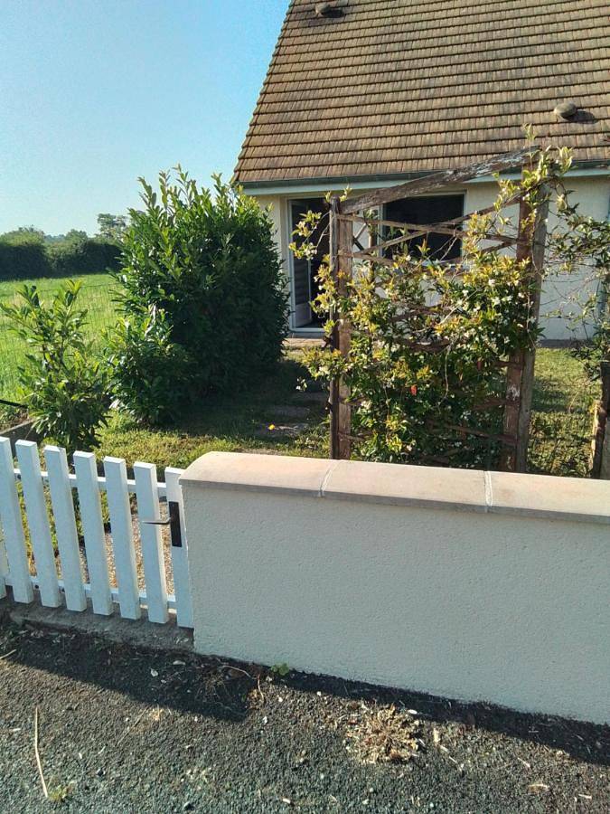 Gîte pour 4 personnes, avec terrasse à Mayet (Sarthe)