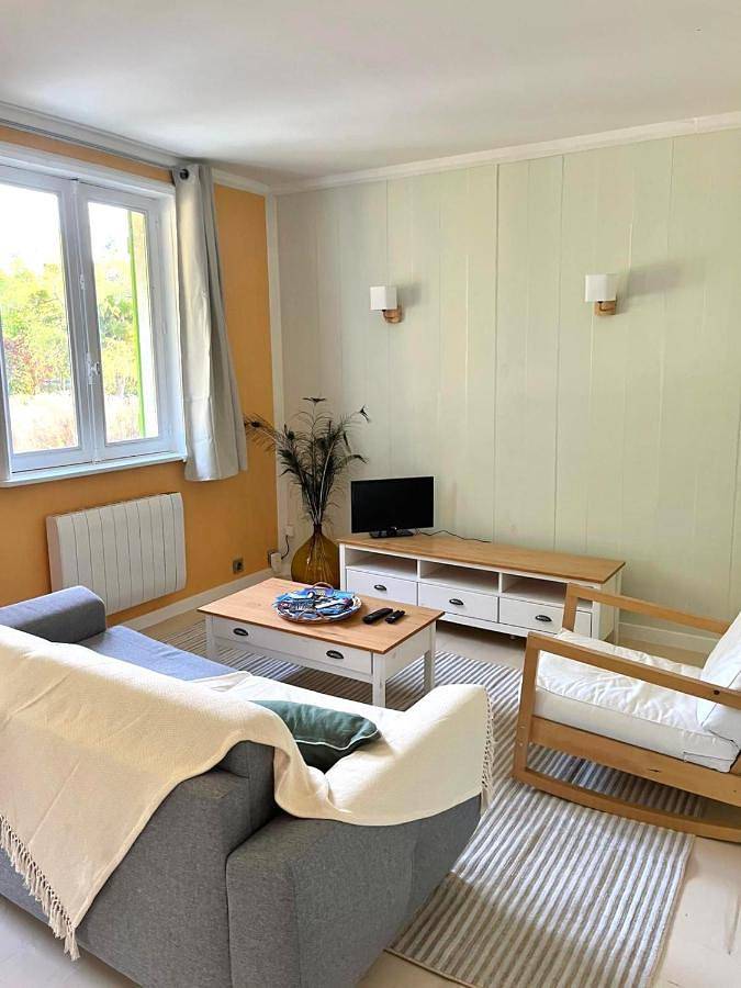 Maison de vacances pour 4 personnes, avec jardin et terrasse ainsi que vue et vue sur le lac - 1