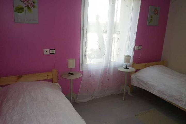 Location de vacances pour 10 personnes, avec terrasse à Belle-et-Houllefort - 2