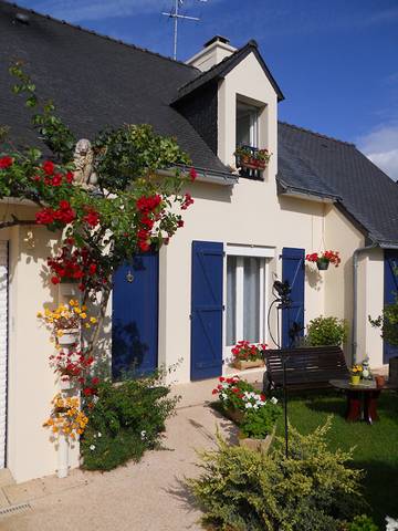 Gîte pour 3 personnes, avec terrasse et jardin à Arradon