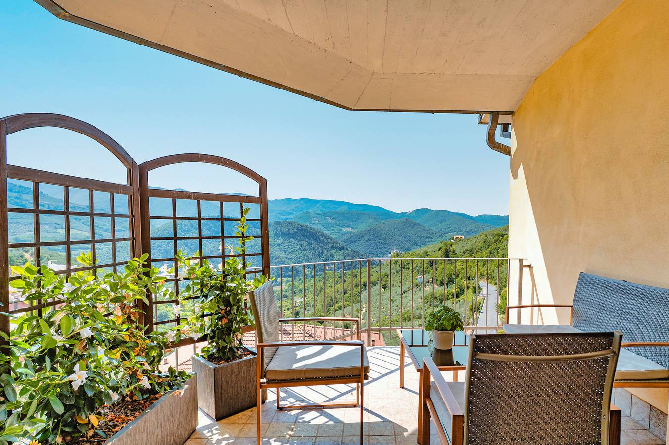Appartement entier, Appartement 'Casavacanze' avec Vue sur la Montagne, Terrasse Privée et Wi-Fi in Montefranco, Valnerina