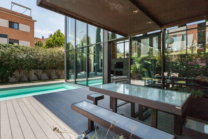 Chalet para 8 personas, con jardín en Bajo Llobregat - 2