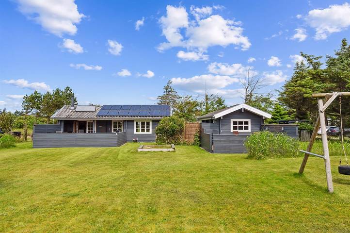 Ferienhaus für 6 Personen, mit Garten und Terrasse in Blokhus
