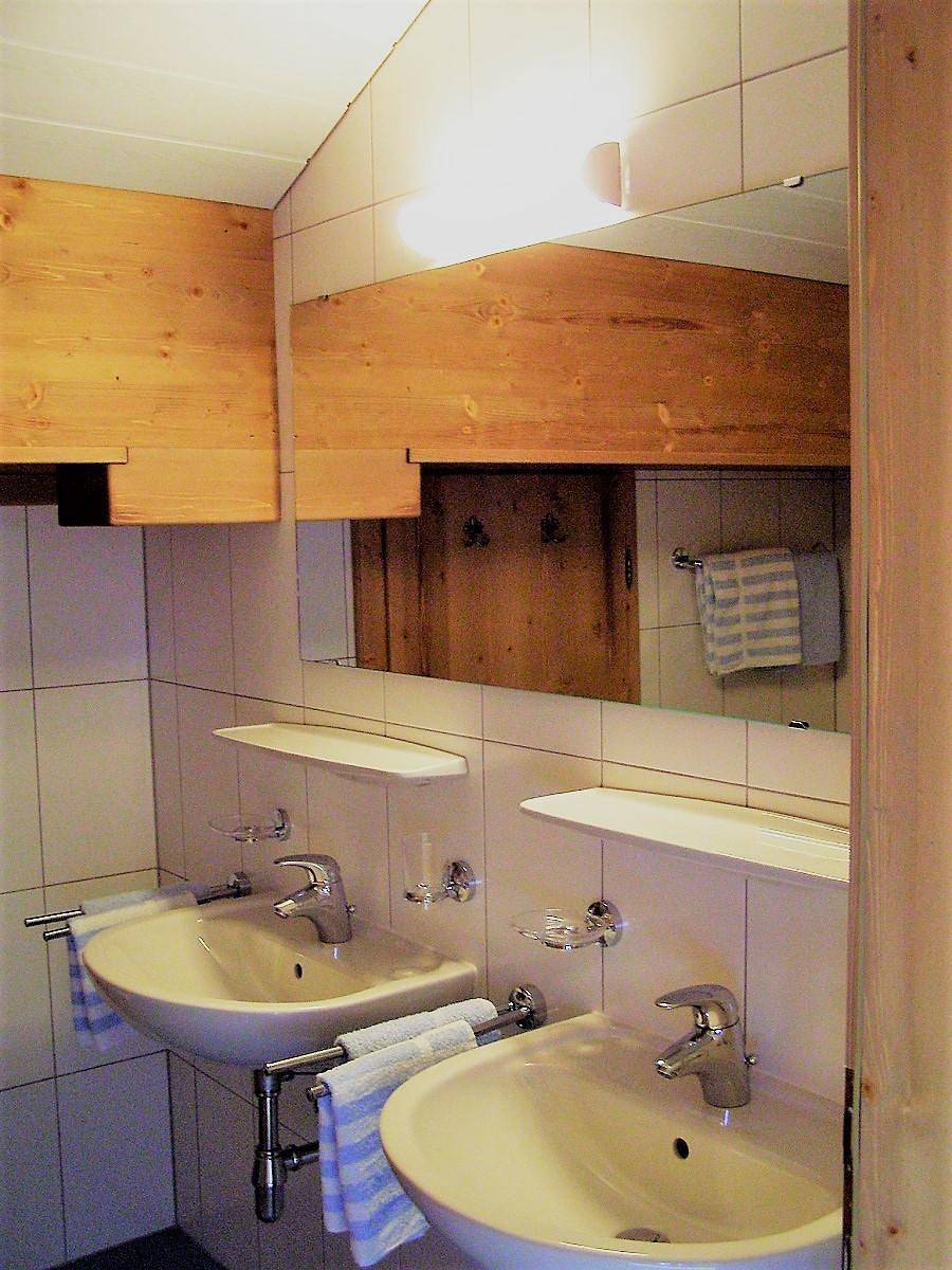 Apartment/3 Schlafräume/Dusche, Wc in Obertilliach, Oost-Tirol