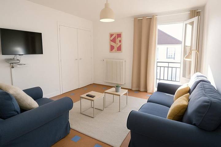 Gîte pour 6 personnes, avec balcon et jardin à Gueugnon - 4