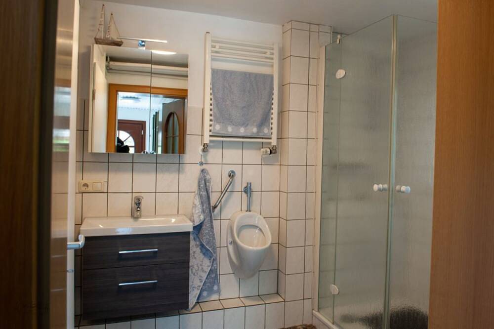 Ganze Wohnung, Achtern Diek, Deutschland in Freiburg (Elbe), Cuxland