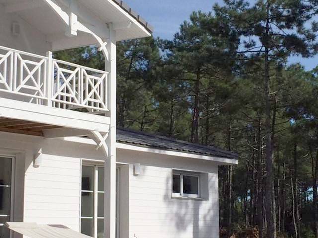 Location de vacances pour 2 personnes, avec terrasse ainsi que vue et jardin à Lacanau - 4