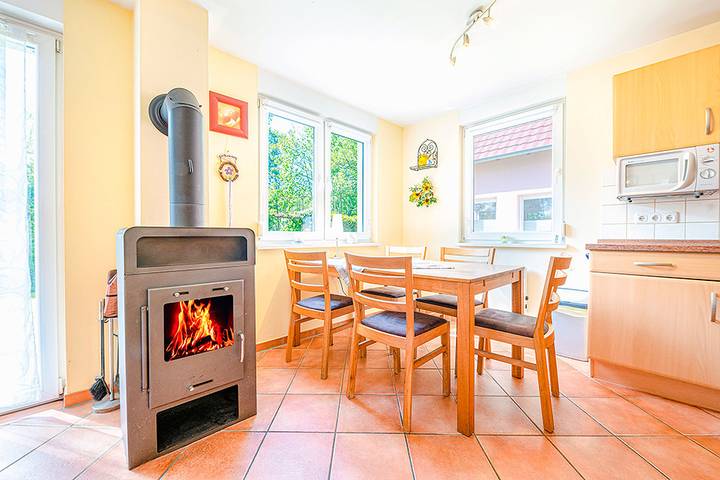 Ferienhaus für 6 Personen, mit Garten und Terrasse in Breege - 4