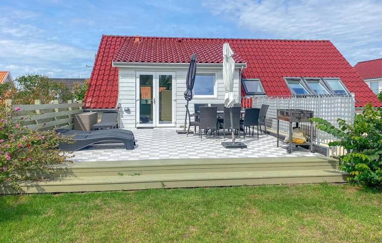 Ferieudlejning for 7 personer, med Terrasse i Lohals