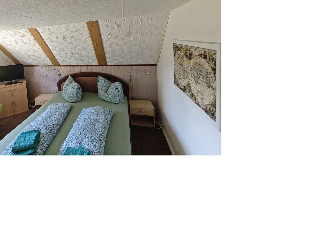 Haus  Mario Striesow - Doppelzimmer Ostblick in Neuendorf Insel Hiddensee, Hiddensee