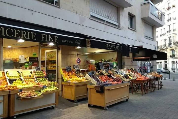 Gîte pour 4 personnes, avec Balcon dans Palais des Sports (Paris)