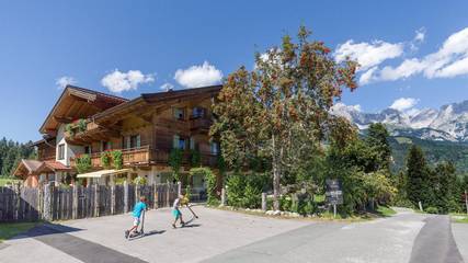 Bauernhof für 4 Personen, mit Garten und Balkon, mit Haustier in Ellmau