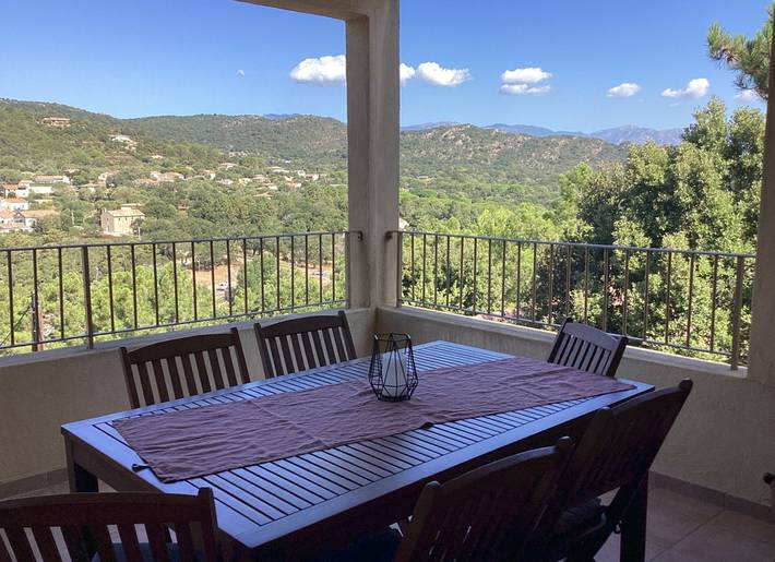 Gîte pour 6 personnes, avec jardin et terrasse en Corse-du-Sud - 3