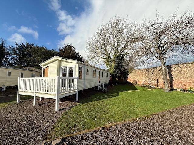 Holiday rental for 6 people, with Balcony and Terrace as well as Garden and Pool in East Lothian