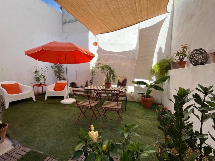 Gîte pour 2 personnes, avec Balcon ainsi que Terrasse et Vue à Baena