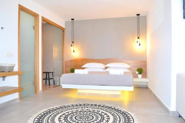 Apartamento para 4 personas, con jardín y vistas, Se admiten mascotas en Lindos