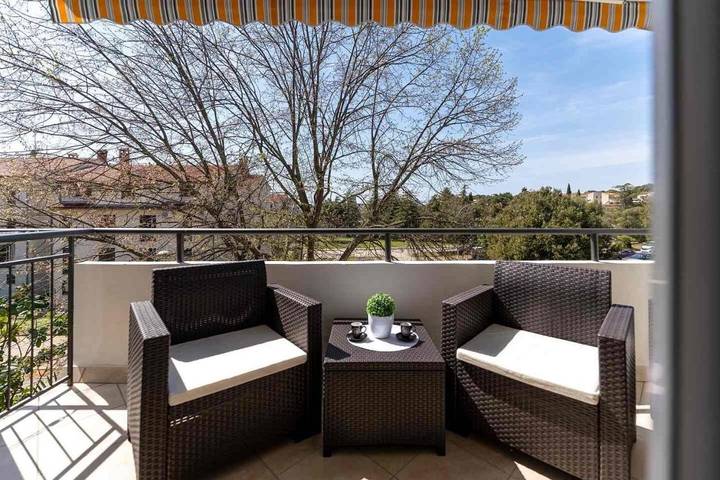 Ferienwohnung für 4 Personen, mit Balkon/Terrasse in Poreč - 3