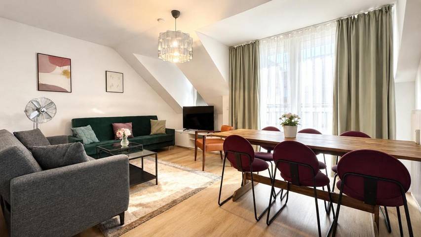 Ferienwohnung für 6 Personen, mit Balkon und Ausblick bei der Museumsinsel Berlin