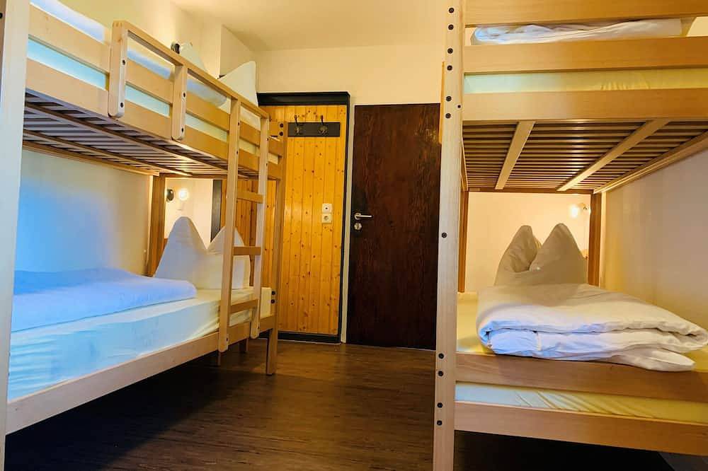 Baude Steinheid am Rennsteig - Selbstversorgung bis 12 Personen in Neuhaus am Rennweg, Rennsteig