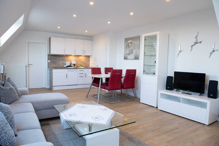 Ferienwohnung mit Meerblick für 2 Personen, mit Balkon und Terrasse