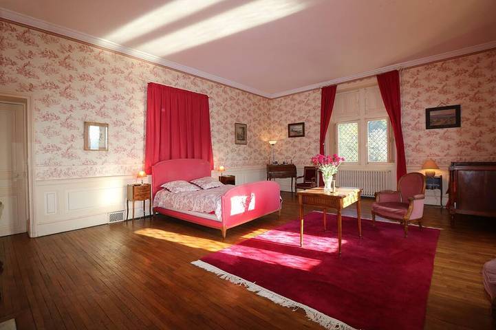 Gîte pour 16 personnes, avec piscine et jardin à Vézac - 4