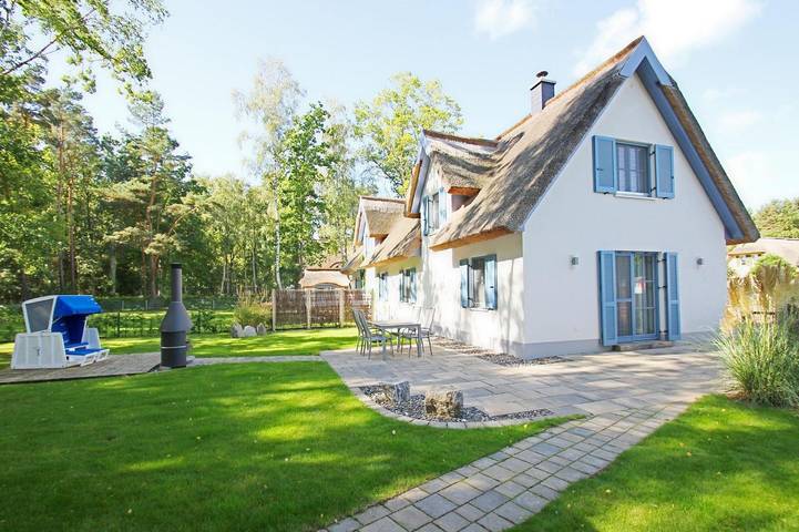 Ferienhaus für 4 Personen, mit Terrasse und Garten sowie Sauna