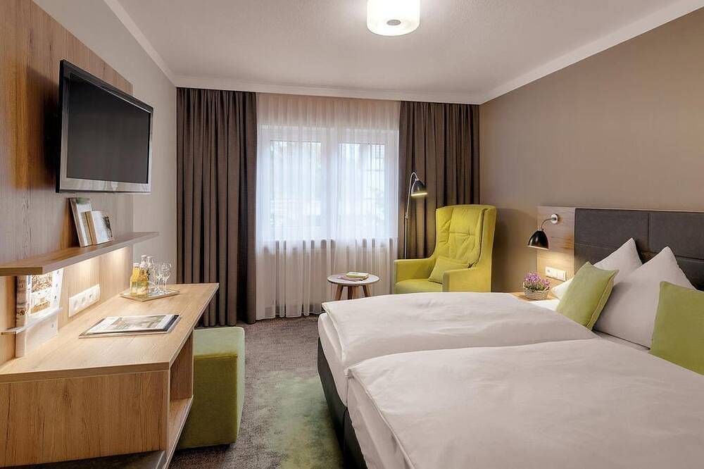 Doppelzimmer - Pfalzhotel Asselheim in Grünstadt, Saar-Nahe-Bergland
