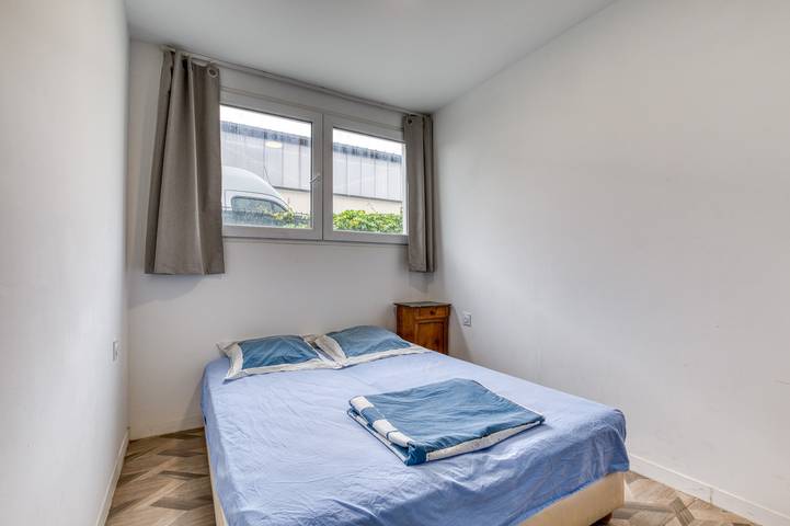 Apartamento entero, Habitación 'Chambre 1' con terraza compartida, jardín compartido y Wi-Fi in Mudaison, Costa mediterránea (Francia)