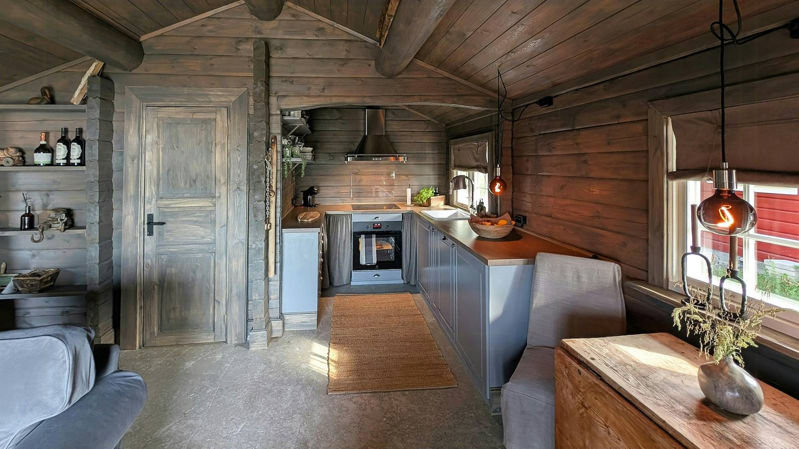 Bootshaus mit Meerblick, Nordlicht und Mitternachtssonne in Ballangen