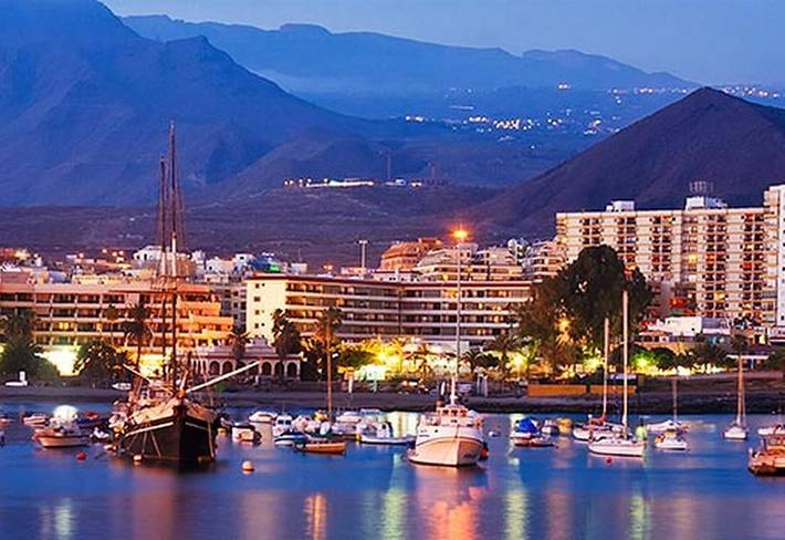Last minute apartment for 7 people, with garden and sauna in Los Cristianos