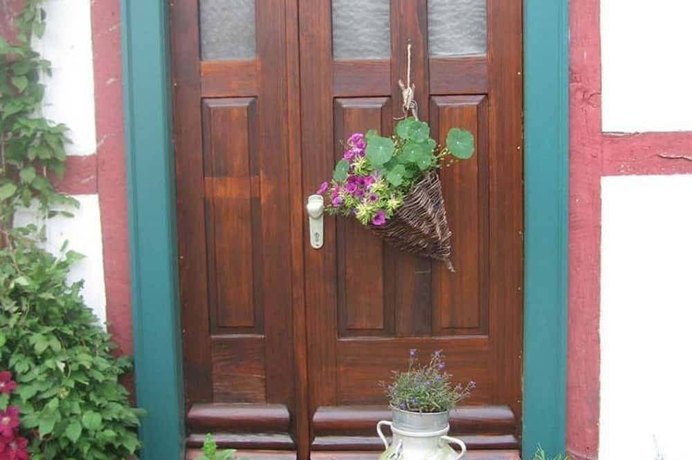 Ganze Wohnung, Ferienwohnung Altes Klösterchen - Ferienwohnung in Buch, Hunsrück