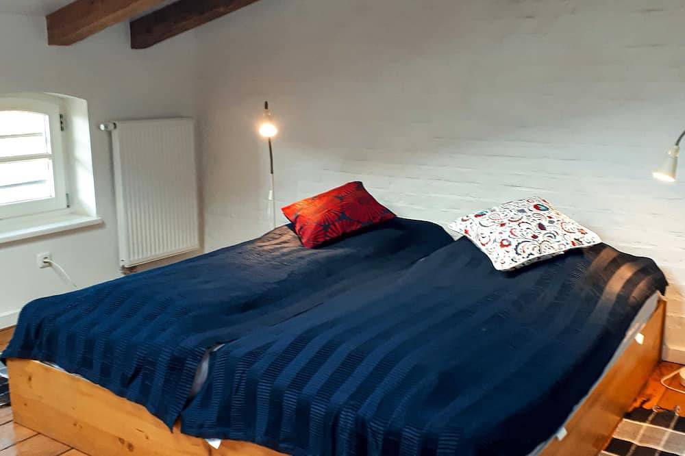 Ganze Wohnung, Ferienwohnung 3 Dg - Eisenbahnerhaus in Klausdorf in Klausdorf, Stralsund Umland