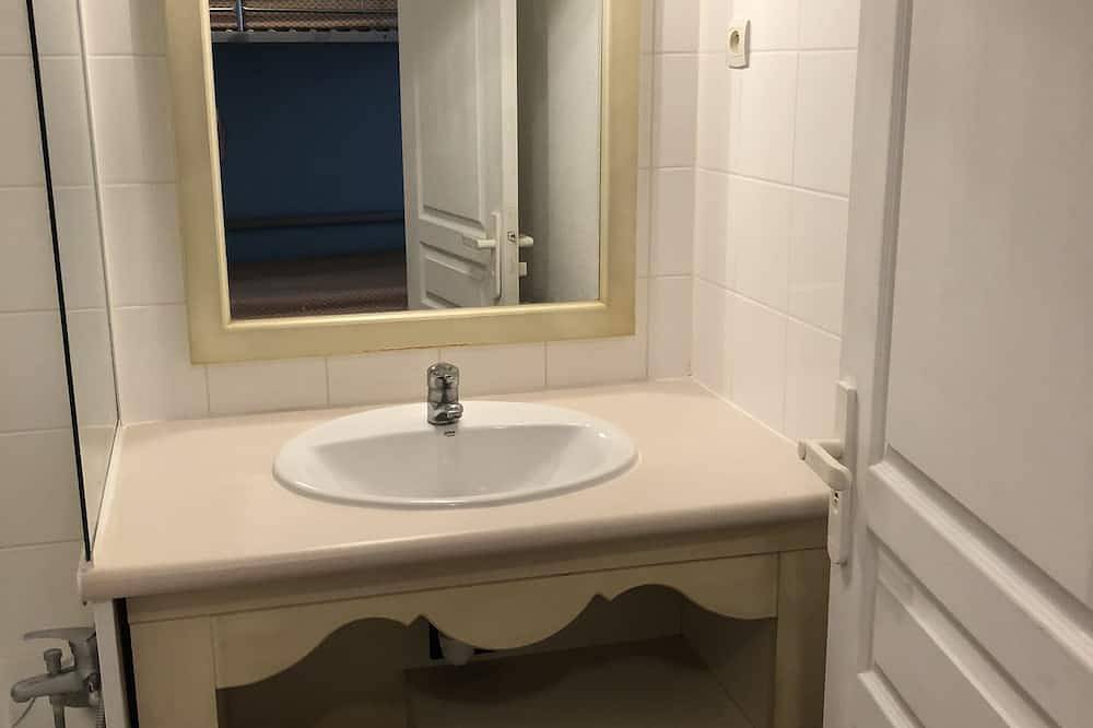 Holiday apartment with superb sea view and gulf of saint tropez in Roquebrune-sur-Argens, Draguignan region