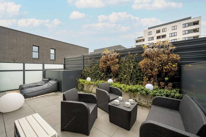 Appartement entier, Elegant Apartment for 6 persons | Balcony | Parking in Wrocław, Bas-Silésie