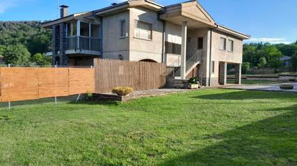 Casa rural para 8 personas, con vistas y jardín en Parc Natural de Zona Volcànica de la Garrotxa