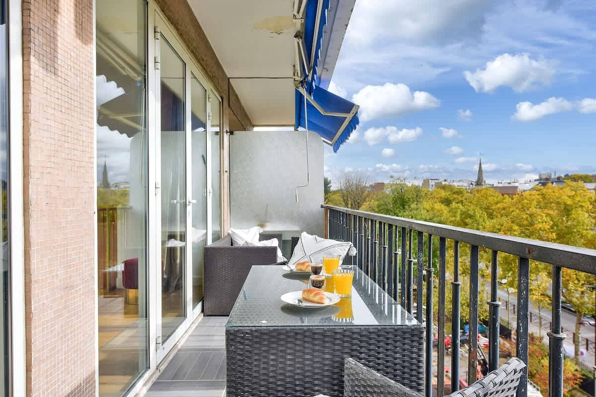 Ganze Wohnung, Ferienwohnung für 2 Personen mit Balkon/Terrasse in Neuilly-sur-Seine, Hauts-de-Seine
