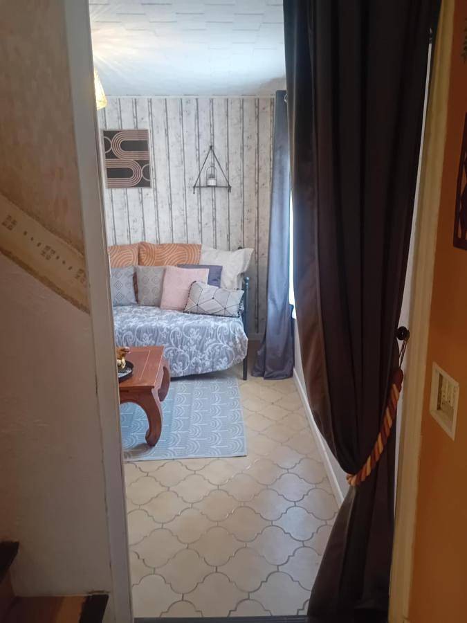 Location de vacances pour 3 personnes, avec piscine et balcon ainsi que vue et jardin à Saint-Amans-Soult - 3