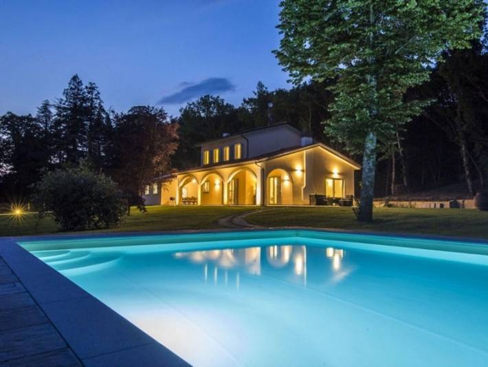 Villa for 12 people, with pool and view as well as garden, child-friendly - 1