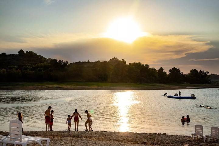 Camping pour 4 personnes, avec piscine et terrasse, animaux acceptés dans Aragon (Espagne) - 2