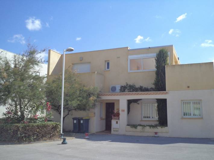 Villa pour 6 personnes, avec terrasse et jardin